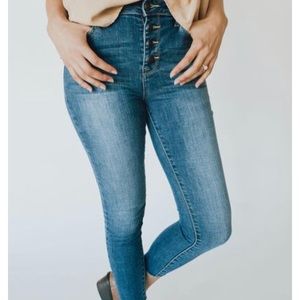 CJLA “Kenny” Jeans size 5